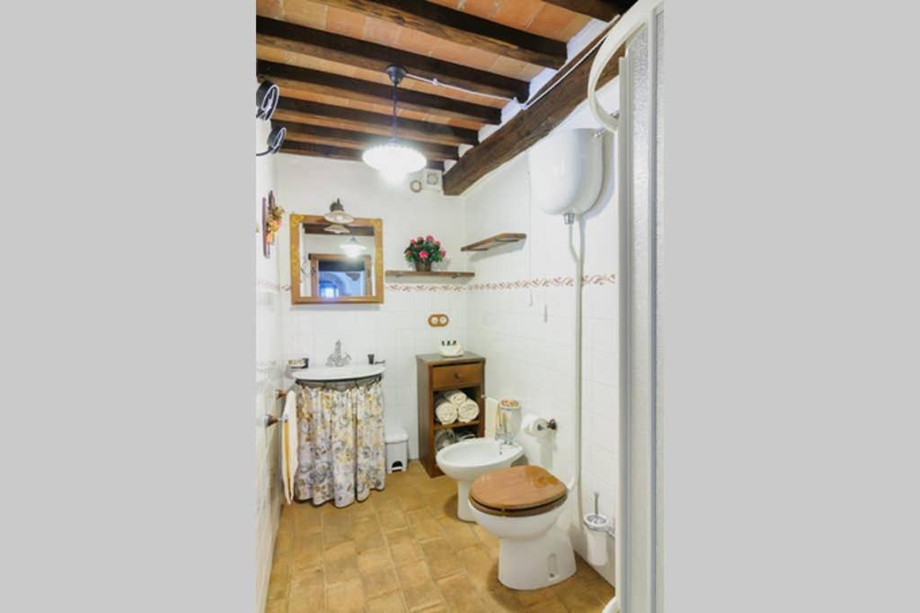 Girasole Cottage Overlooking The Orcia Valley In Tuscany Radicofani Extérieur photo