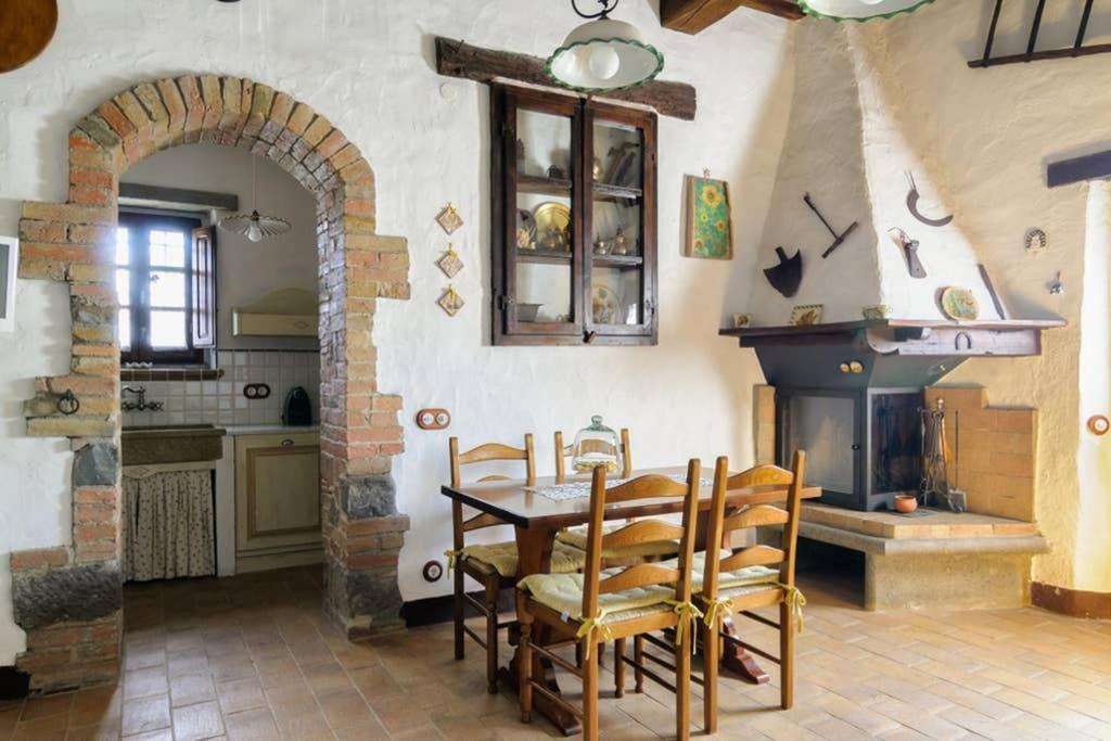 Girasole Cottage Overlooking The Orcia Valley In Tuscany Radicofani Extérieur photo